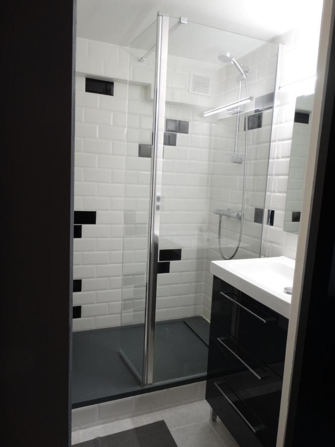 Appartement Au Calme Proche D'Un Petit Bois Dans Quimper Luaran gambar